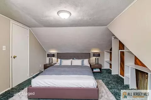 Bedroom - 31 Lehigh Ave, Edison, NJ 08837 photo 9 of 14
