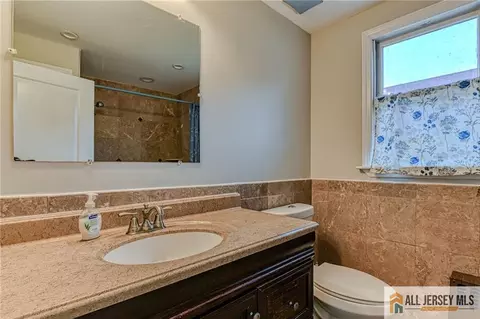 Bath - 31 Lehigh Ave, Edison, NJ 08837 photo 1 of 3