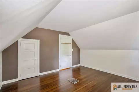 4 Woodrow St, Middlesex, NJ 08846 photo 19