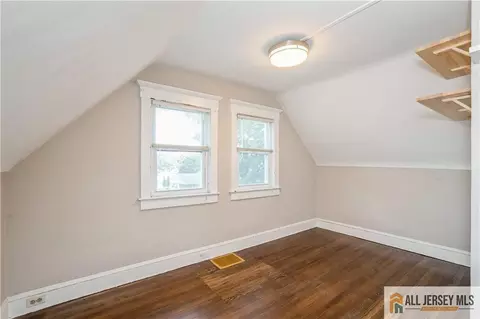 4 Woodrow St, Middlesex, NJ 08846 photo 21