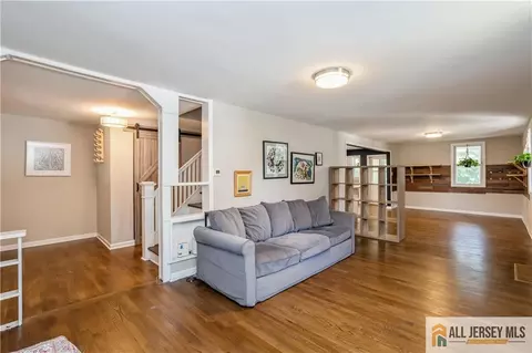 4 Woodrow St, Middlesex, NJ 08846 photo 6