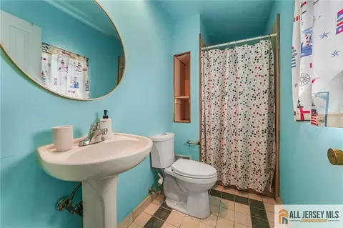29 Wintergreen Ave, Edison, NJ 08820 photo 21