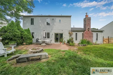 29 Wintergreen Ave, Edison, NJ 08820 photo 23