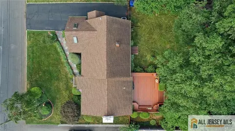 View/Area - 541 Cook Ave, Middlesex, NJ 08846 photo 8 of 11