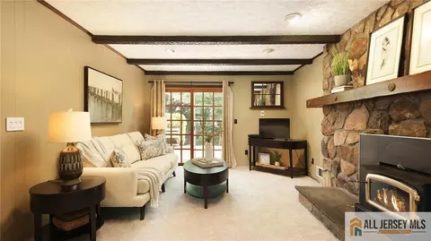 Other - 541 Cook Ave, Middlesex, NJ 08846 photo 2 of 4