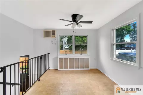 227 Old Rd, Sewaren, NJ 07077 photo 12