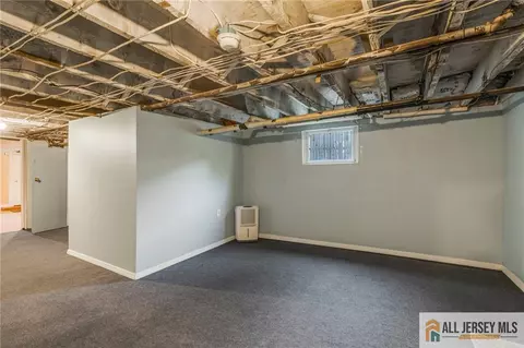 114 Runyon Ave, Middlesex, NJ 08846 photo 23
