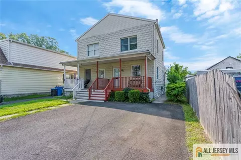 114 Runyon Ave, Middlesex, NJ 08846 photo 2