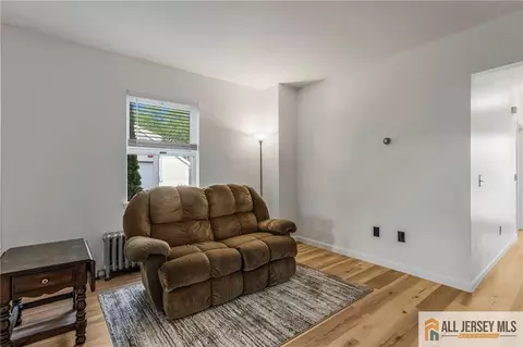 114 Runyon Ave, Middlesex, NJ 08846 photo 7
