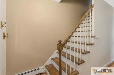 114 Runyon Ave, Middlesex, NJ 08846 photo 15