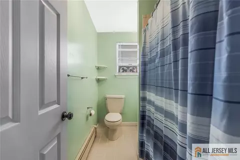 114 Runyon Ave, Middlesex, NJ 08846 photo 21