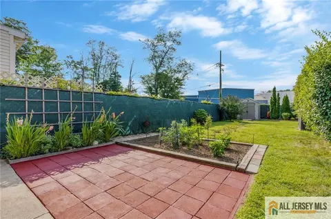 114 Runyon Ave, Middlesex, NJ 08846 photo 28