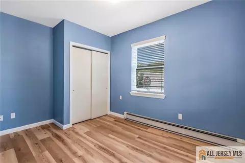114 Runyon Ave, Middlesex, NJ 08846 photo 8