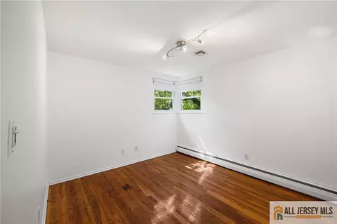 21 Eardley Rd, Edison, NJ 08817 photo 20