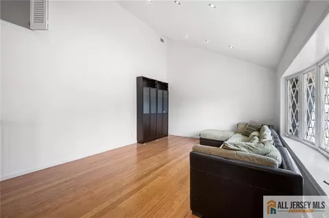 21 Eardley Rd, Edison, NJ 08817 photo 6