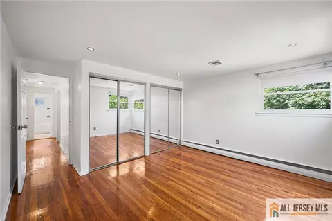 21 Eardley Rd, Edison, NJ 08817 photo 15