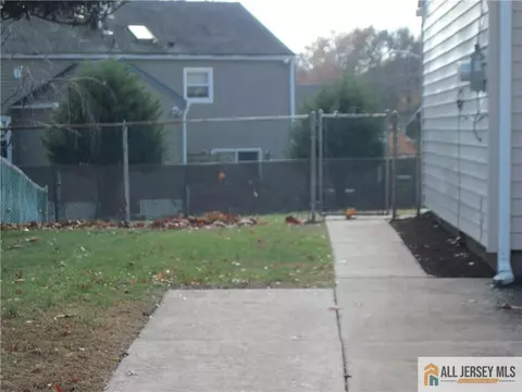 Entry Way - 5 Meyer Rd, Edison, NJ 08817 photo 1 of 6