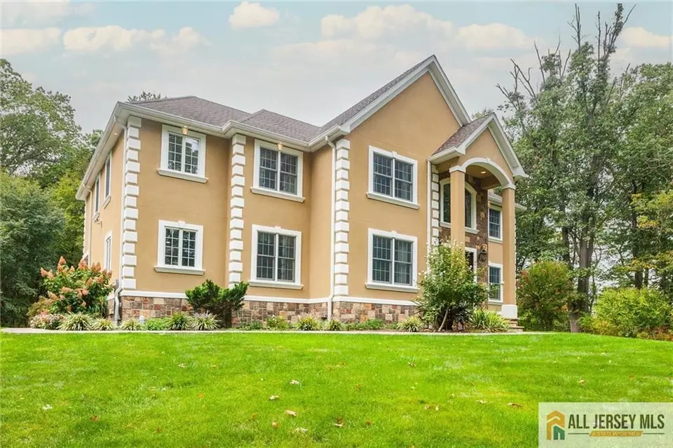 Exterior - 21 Fern Rd, East Brunswick, NJ 08816 photo 2 of 5