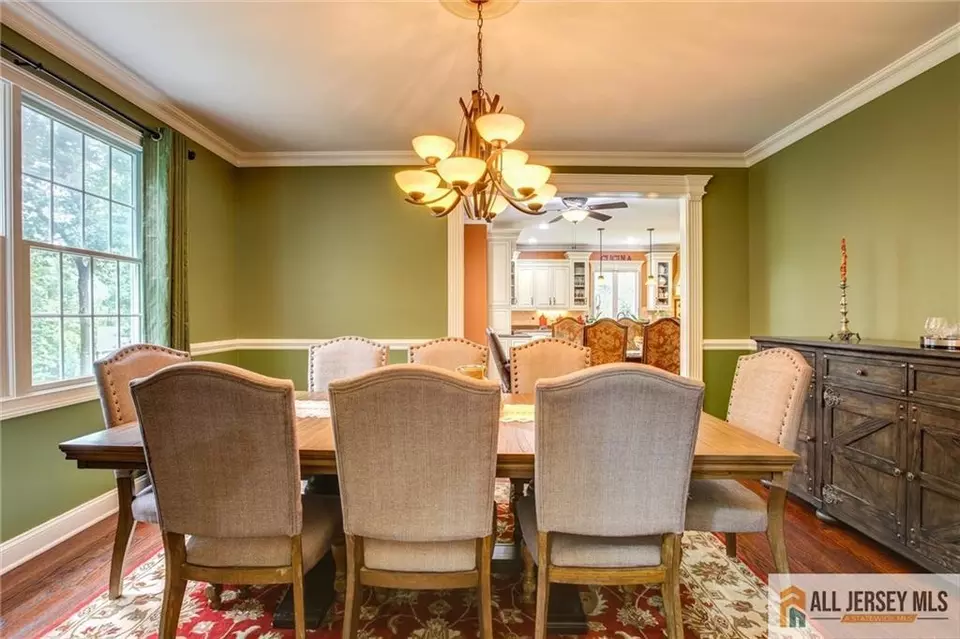 Dining - 21 Fern Rd, East Brunswick, NJ 08816 photo 2 of 4