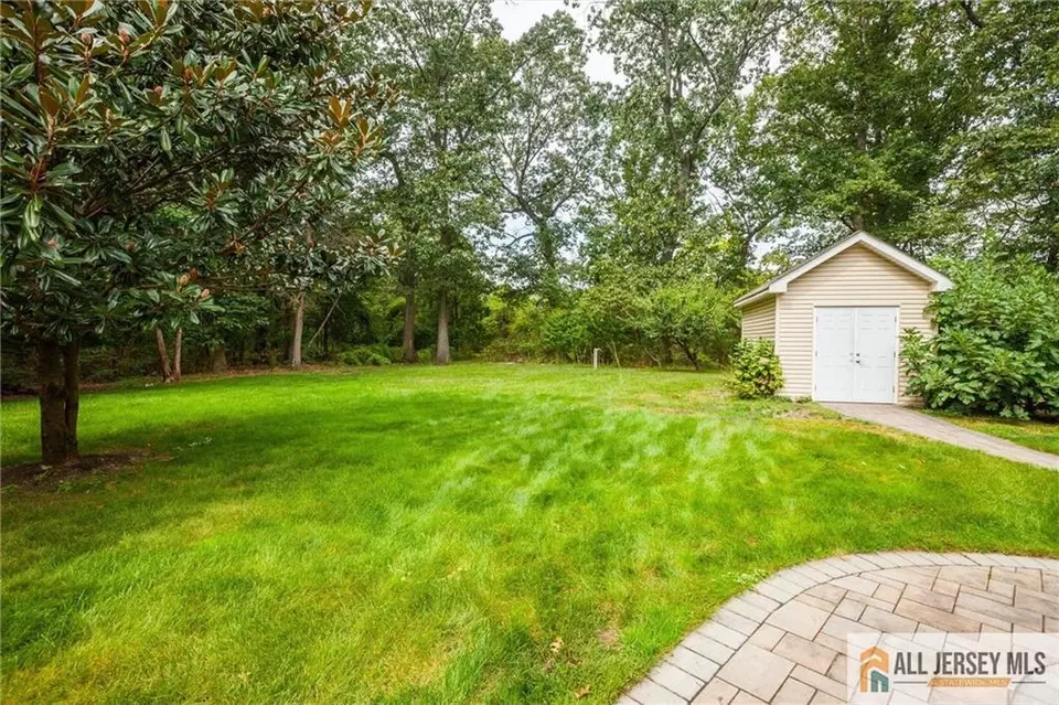 Exterior - 21 Fern Rd, East Brunswick, NJ 08816 photo 5 of 5