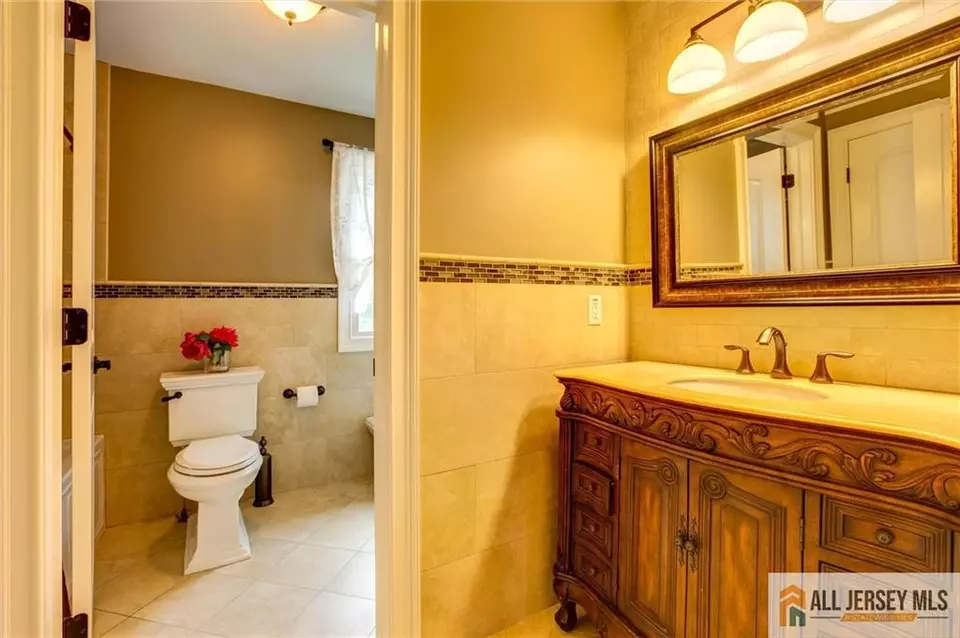Bath - 21 Fern Rd, East Brunswick, NJ 08816 photo 5 of 7