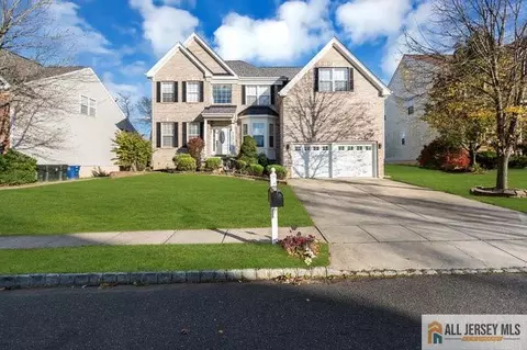 43 Meadow Run Rd, Fieldsboro, NJ 08505