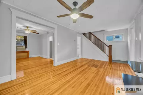 34 Maple Ave, Edison, NJ 08837 photo 6