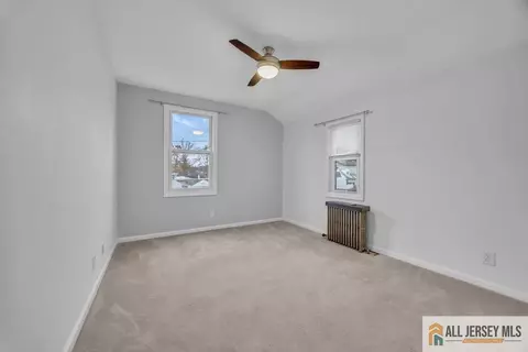 34 Maple Ave, Edison, NJ 08837 photo 20