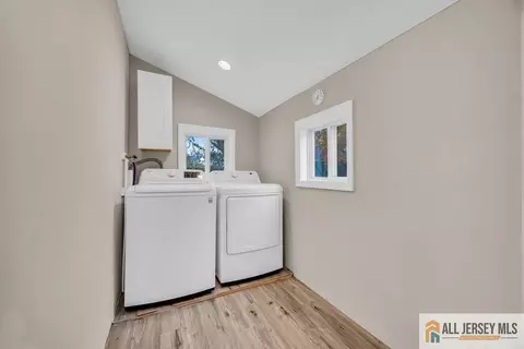 34 Maple Ave, Edison, NJ 08837 photo 19