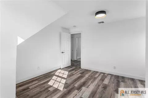 408 Fairview Ave, Middlesex, NJ 08846 photo 27