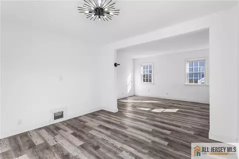 408 Fairview Ave, Middlesex, NJ 08846 photo 8