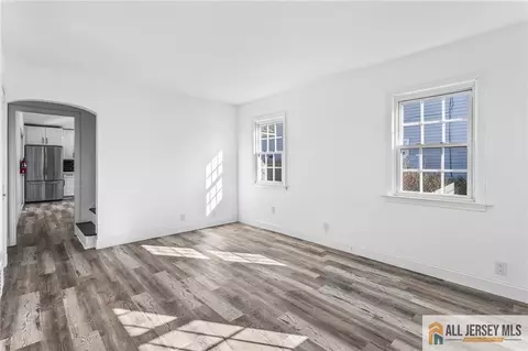 408 Fairview Ave, Middlesex, NJ 08846 photo 4
