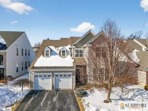 118 Andover Dr, South Brunswick, NJ 08824