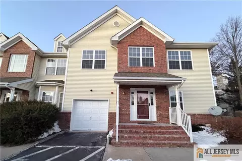 327 Moonlight Dr, Piscataway, NJ 08854
