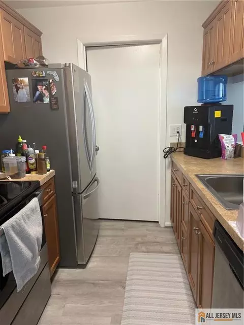 Kitchen - 802 Lindsey Ct, Evesham, NJ 08053 photo 1 of 1