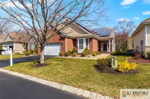 25 Missy Ln #25, Monroe, NJ 08831