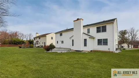4 Maureen Ct, Edison, NJ 08820 photo 45