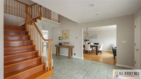 4 Maureen Ct, Edison, NJ 08820 photo 12