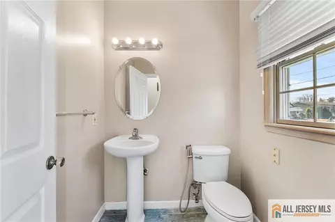 Entry Way - 57 Westervelt Ave, Edison, NJ 08817 photo 3 of 4