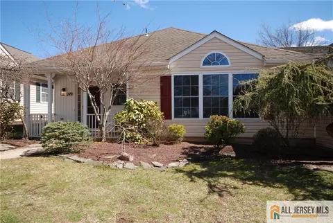 249 Nighthawk Dr #249, Monroe, NJ 08831