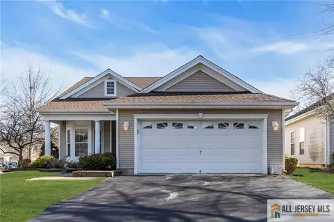 12 Bellflower Dr, Lakewood, NJ 08701