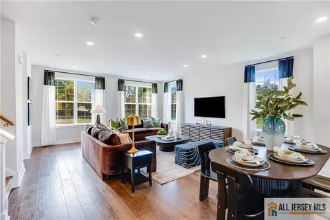 104 Fred Clark Dr, Pennington, NJ 08534