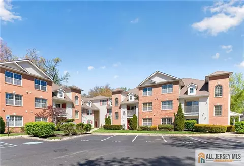 1109 Morning Glory Dr #1109, Monroe, NJ 08831