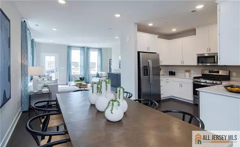 164 Leona Stewart Ln, Pennington, NJ 08534