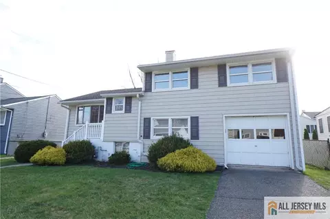 32 Predmore Ave, Colonia, NJ 07067