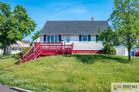 144 Bond St, Iselin, NJ 08830