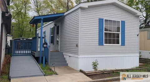 2505 Woodbridge Ave #16L, Edison, NJ 08817