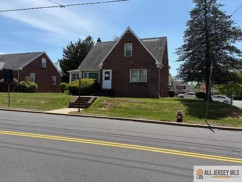 9 Milltown Rd, East Brunswick, NJ 08816