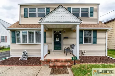429 Edgeworth St, Middlesex, NJ 08846