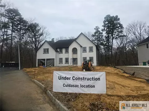 184 River Rd, Monroe, NJ 08831